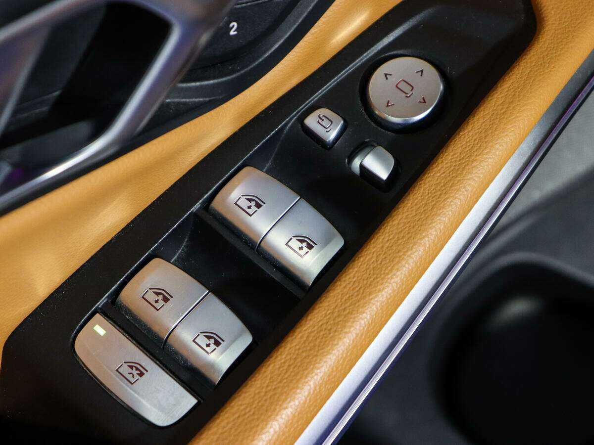 BMW 3 серии с пробегом — 2020 год. Фото: #15