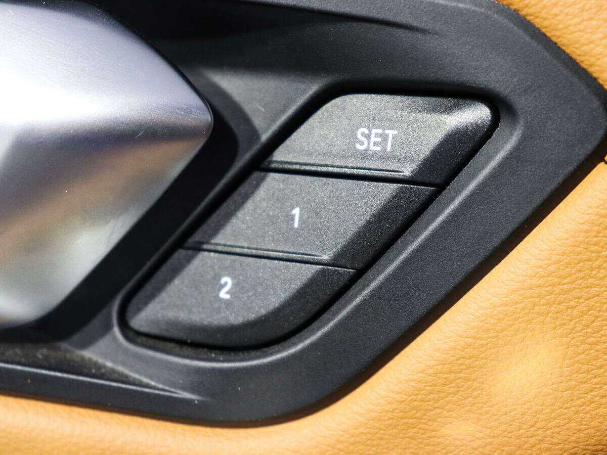 BMW 3 серии с пробегом — 2020 год. Фото: #16