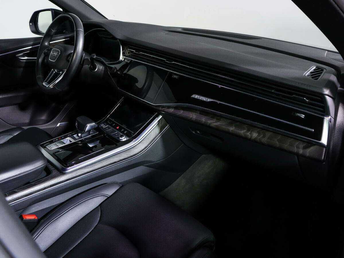 Audi Q8 с пробегом — 2018 год. Фото: #6