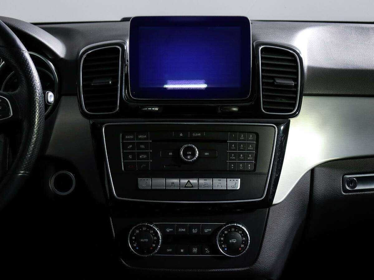 Mercedes-Benz GLE с пробегом — 2016 год. Фото: #12