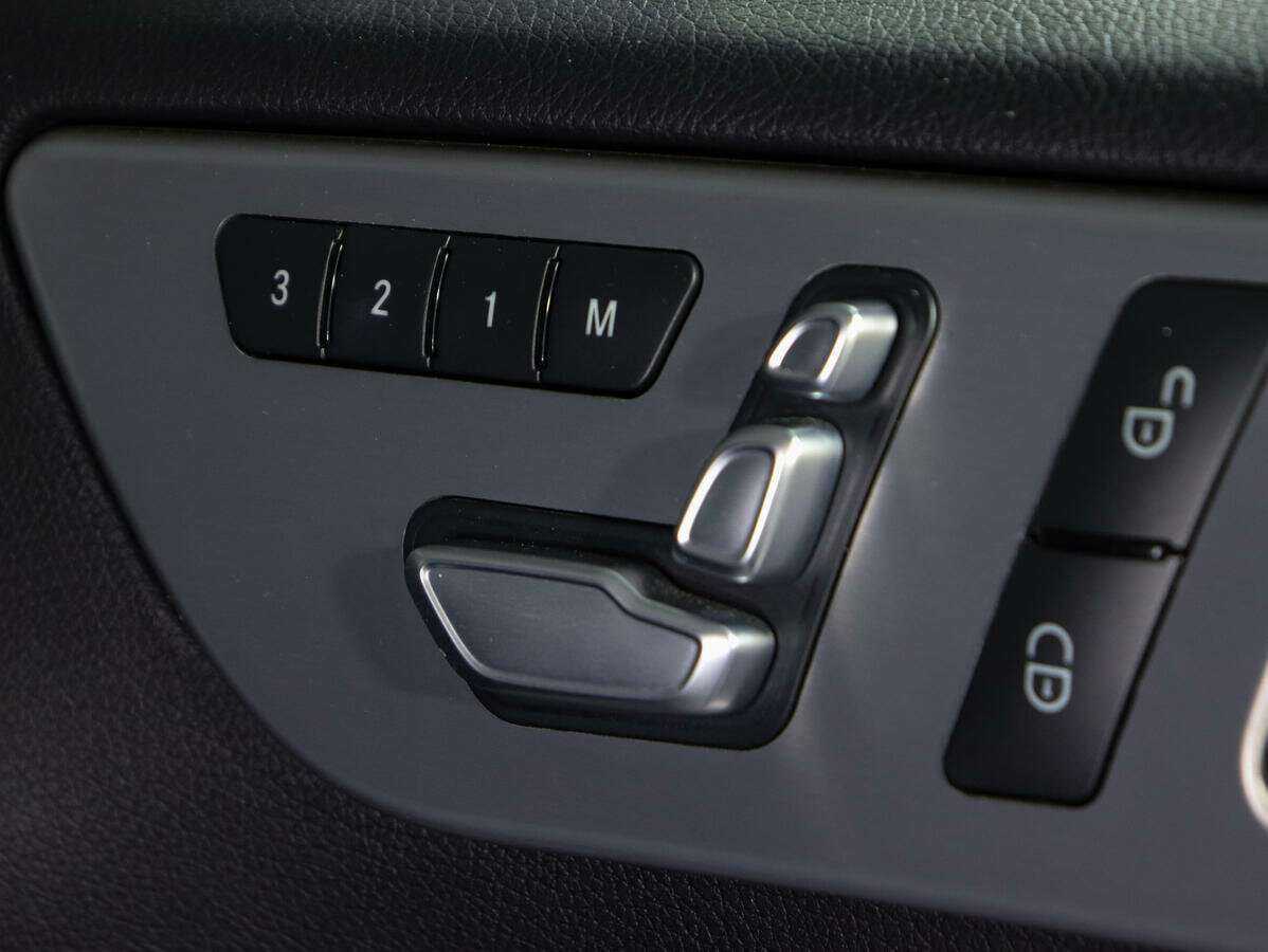 Mercedes-Benz GLE с пробегом — 2016 год. Фото: #16