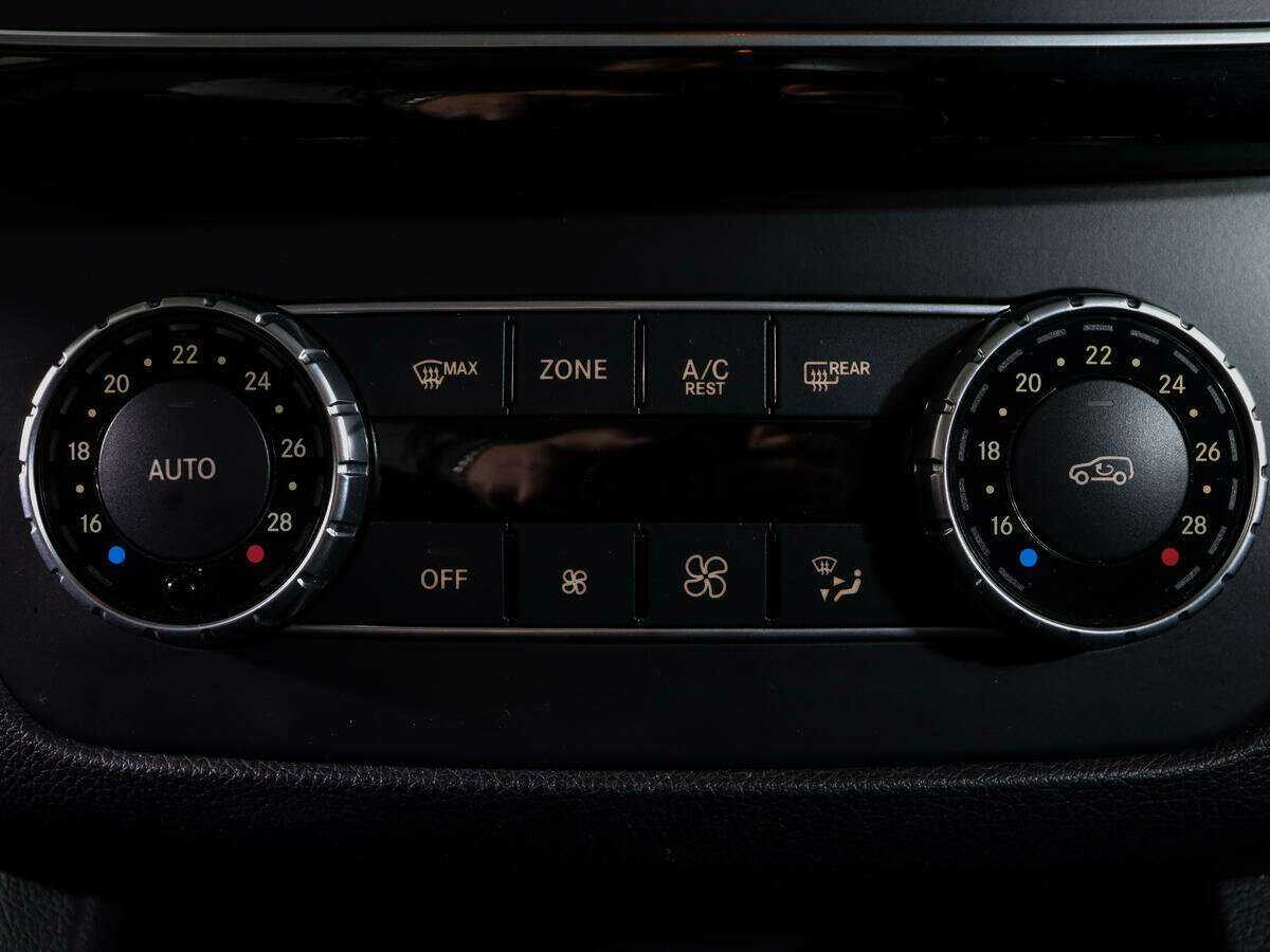 Mercedes-Benz GLE с пробегом — 2016 год. Фото: #25