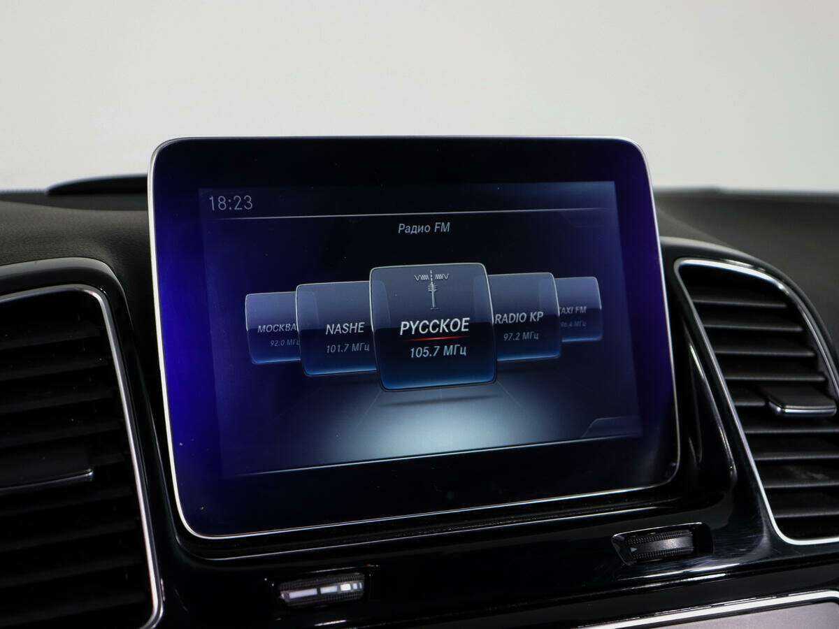 Mercedes-Benz GLE с пробегом — 2016 год. Фото: #27