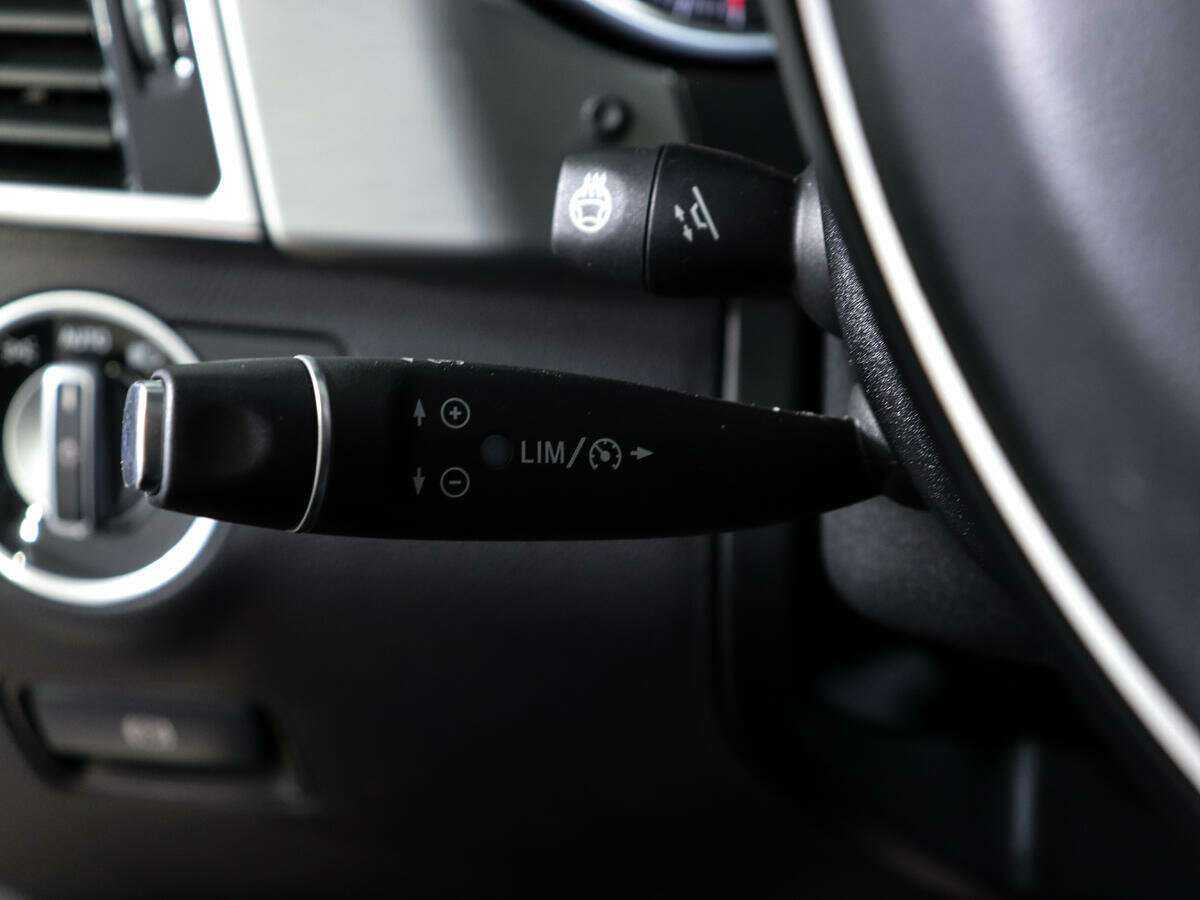 Mercedes-Benz GLE с пробегом — 2016 год. Фото: #28