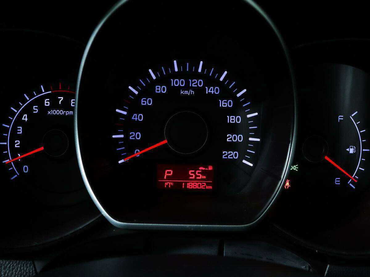 Kia Rio с пробегом — 2016 год. Фото: #8