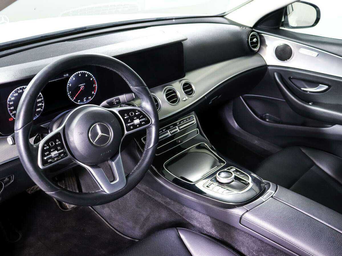 Mercedes-Benz E-Класс с пробегом — 2018 год. Фото: #10