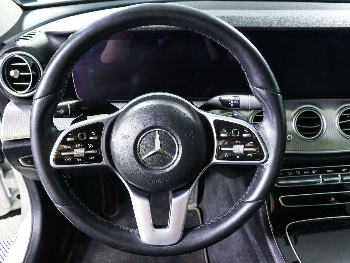 Mercedes-Benz E-Класс с пробегом — 2018 год. Фото: #17