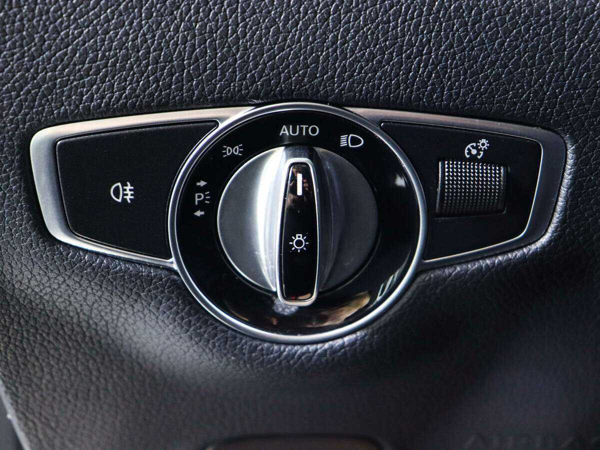 Mercedes-Benz E-Класс с пробегом — 2018 год. Фото: #18