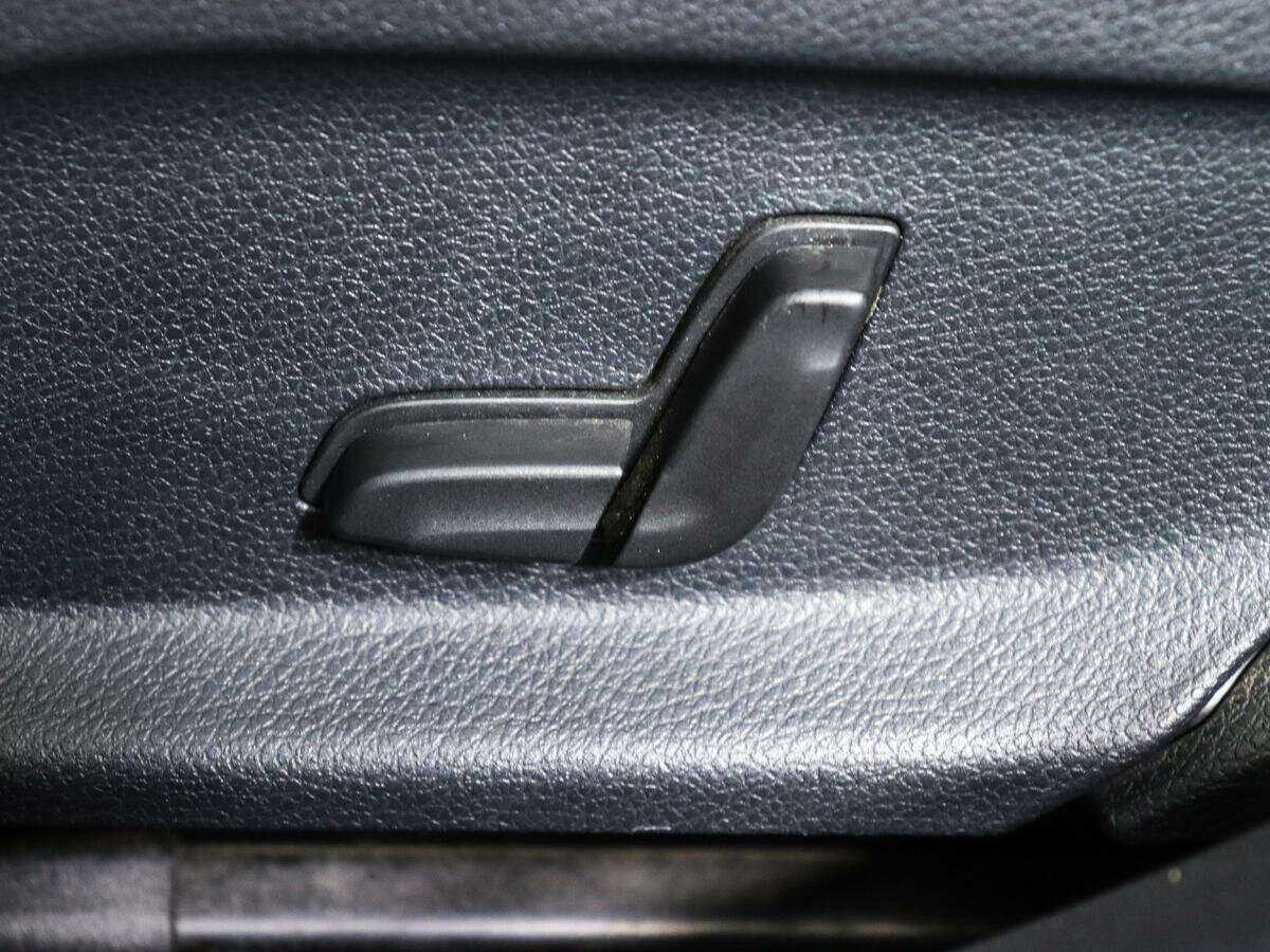 Mercedes-Benz E-Класс с пробегом — 2018 год. Фото: #19