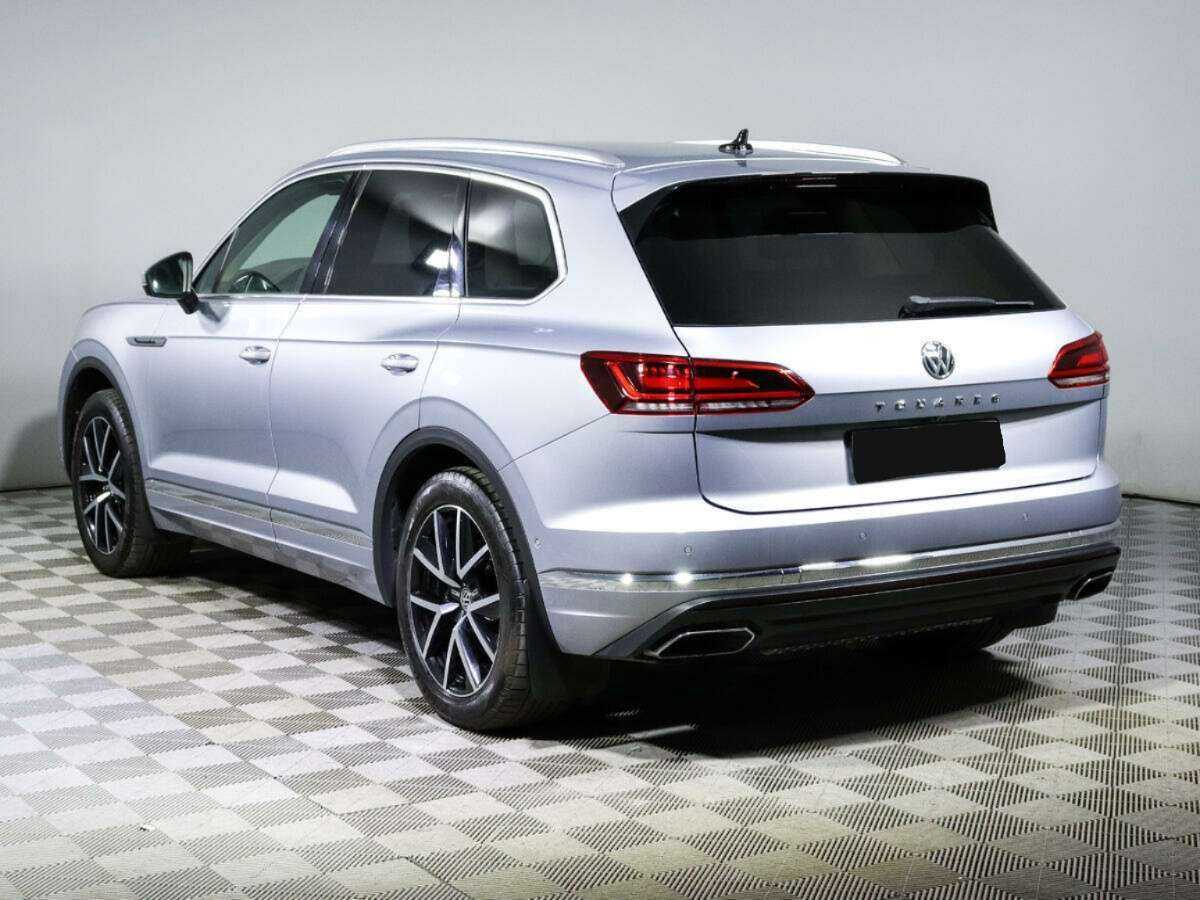 Volkswagen Touareg с пробегом — 2018 год. Фото: #5