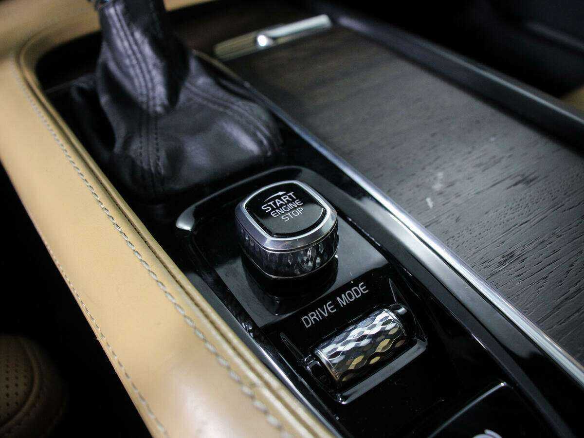 Volvo S90 с пробегом — 2020 год. Фото: #20