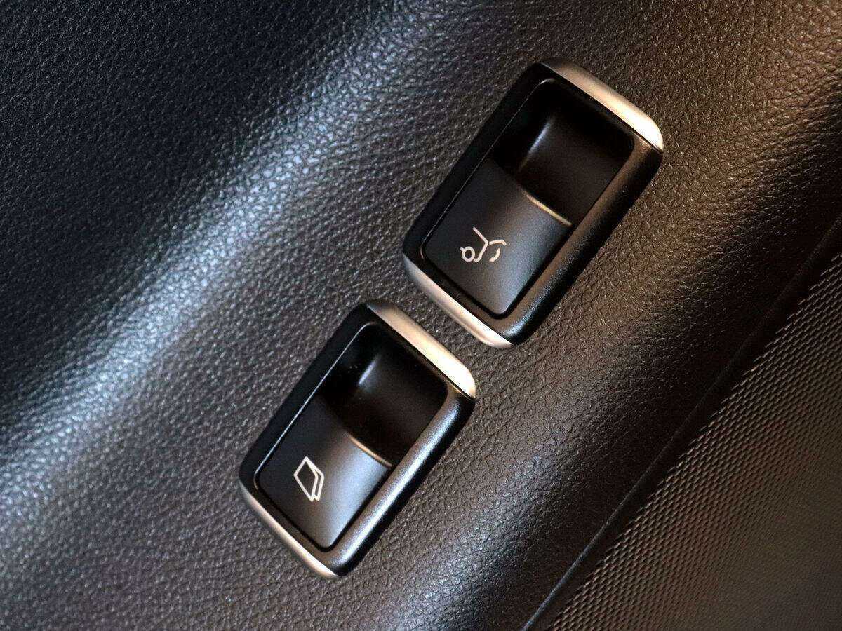 Mercedes-Benz GL-Класс с пробегом — 2014 год. Фото: #17