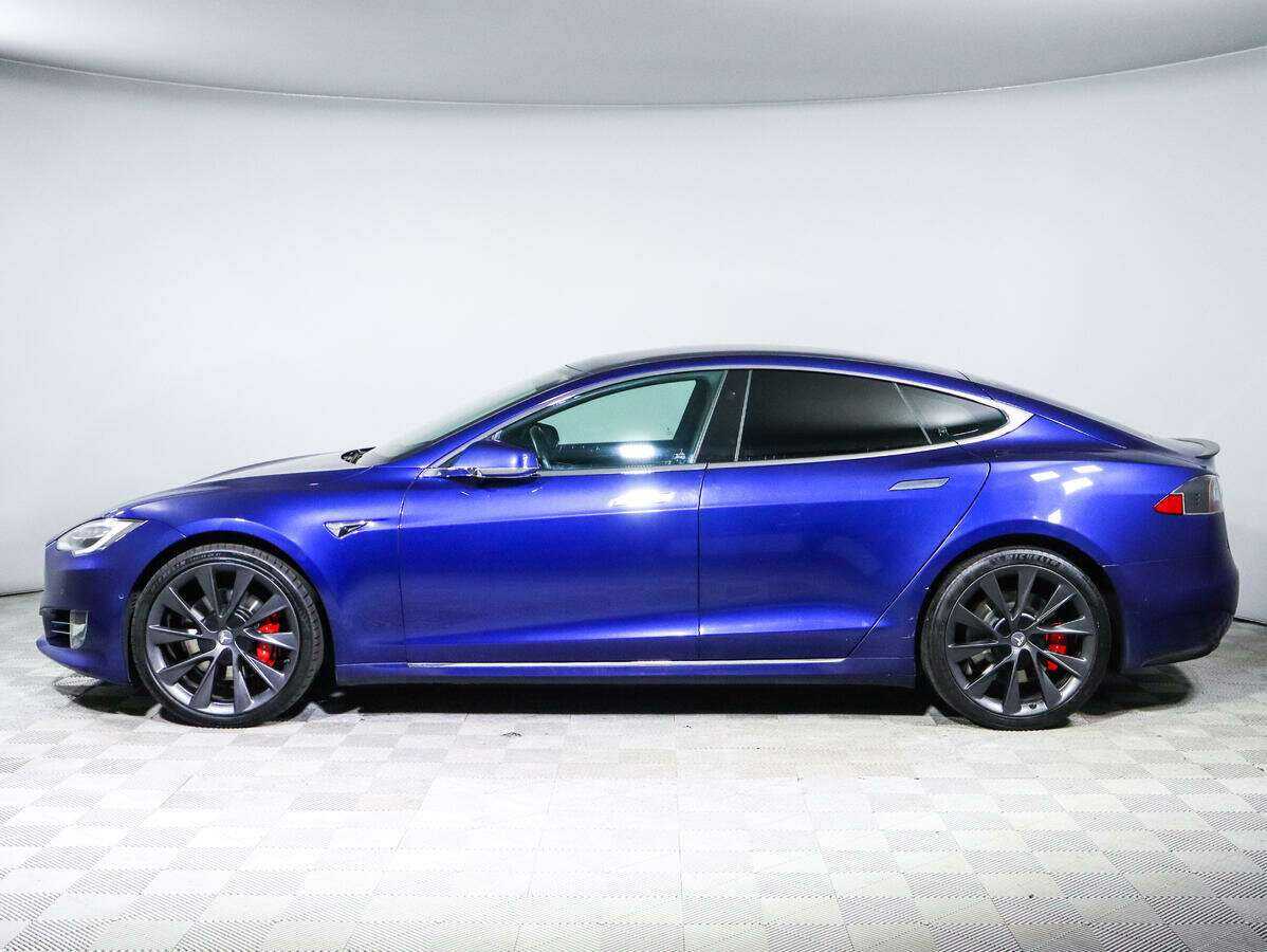 Tesla Model S с пробегом — 2021 год. Фото: #7