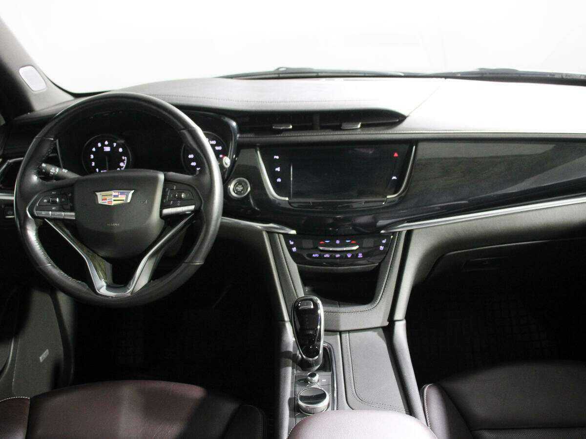 Cadillac XT6 с пробегом — 2021 год. Фото: #9