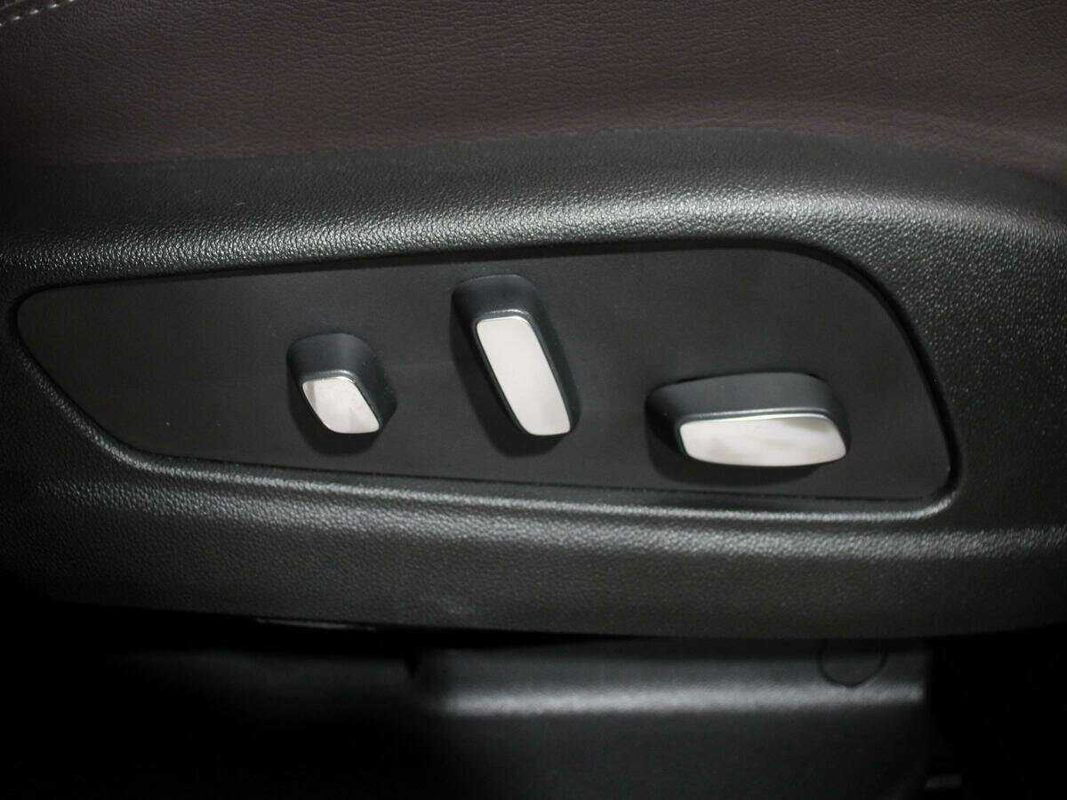 Cadillac XT6 с пробегом — 2021 год. Фото: #12