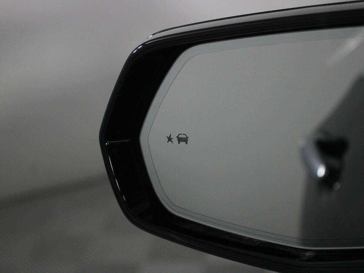 Cadillac XT6 с пробегом — 2021 год. Фото: #16