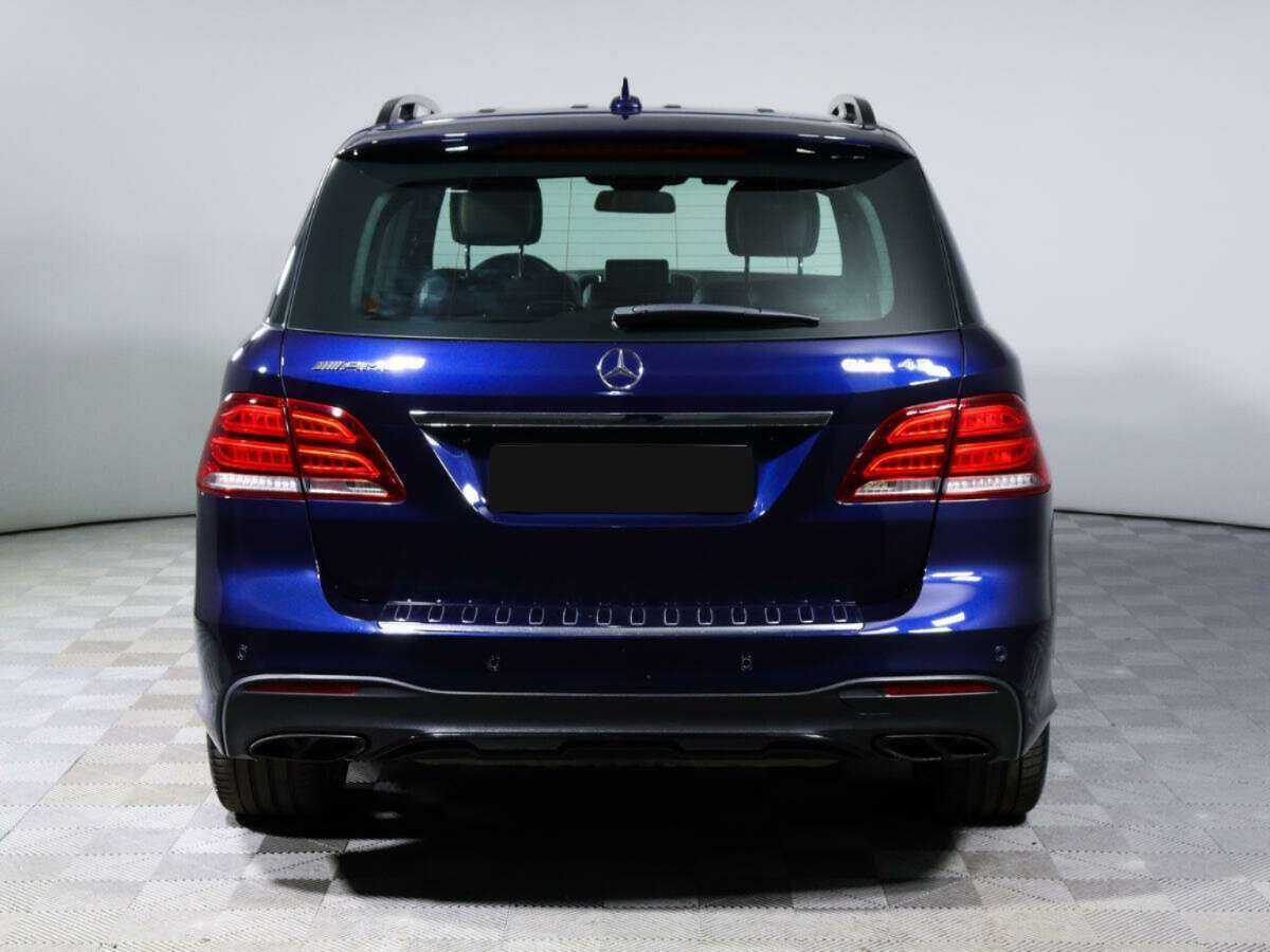 Mercedes-Benz GLE AMG с пробегом — 2018 год. Фото: #4