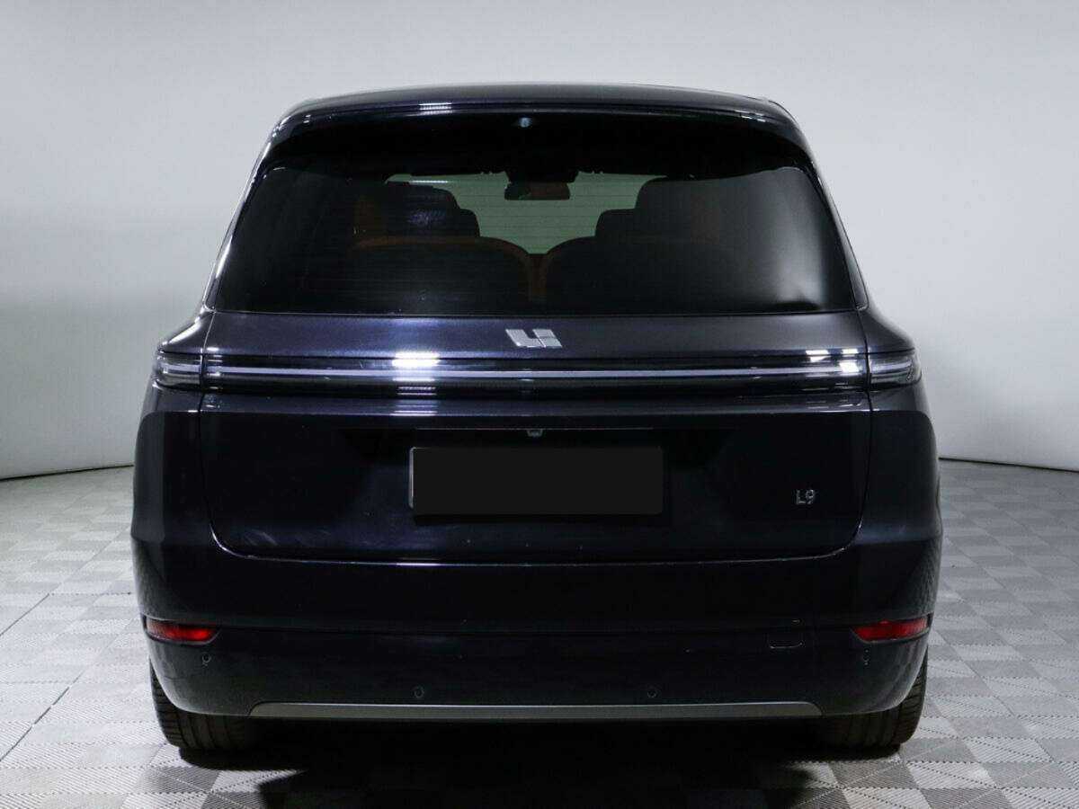 LiXiang L9 с пробегом — 2023 год. Фото: #5