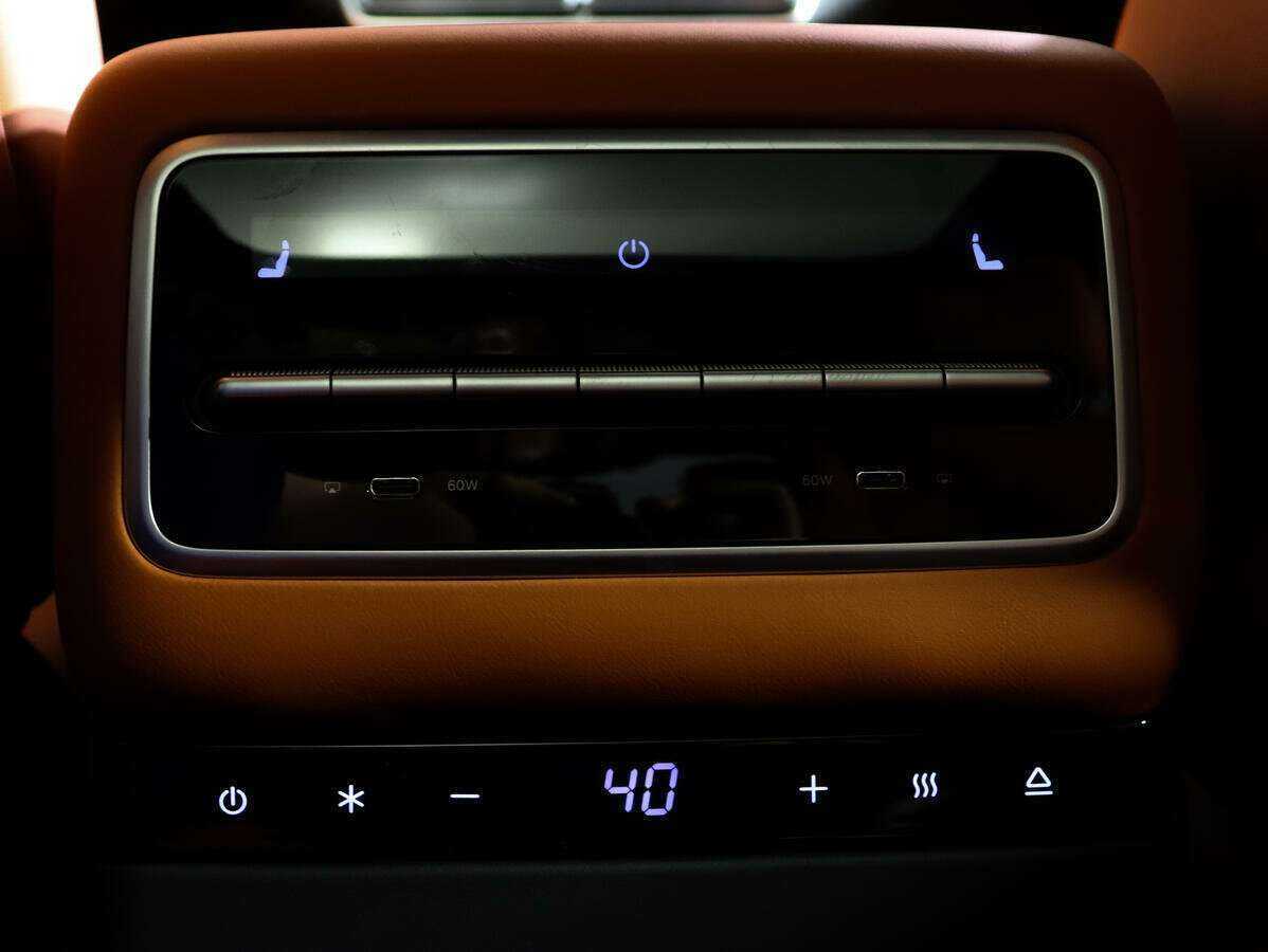 LiXiang L9 с пробегом — 2023 год. Фото: #19