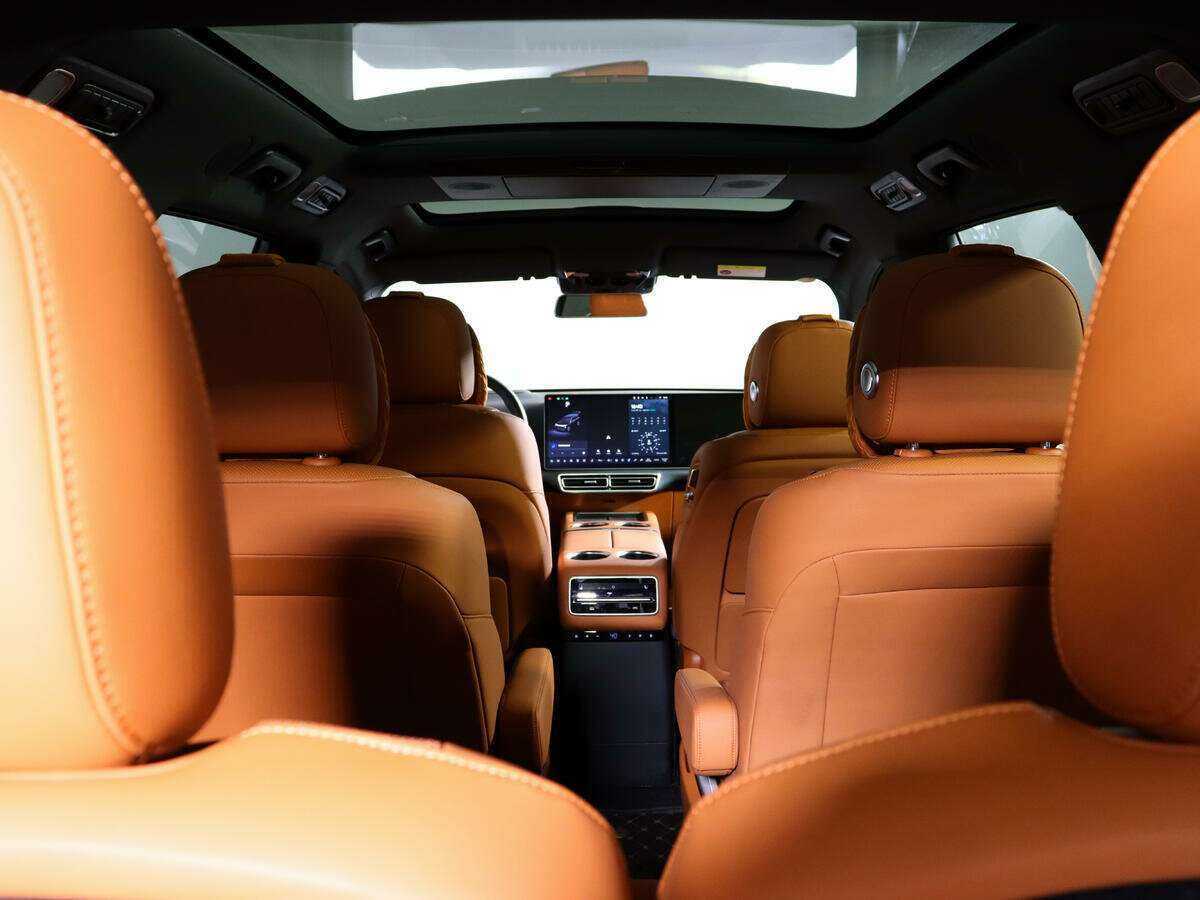 LiXiang L9 с пробегом — 2023 год. Фото: #24