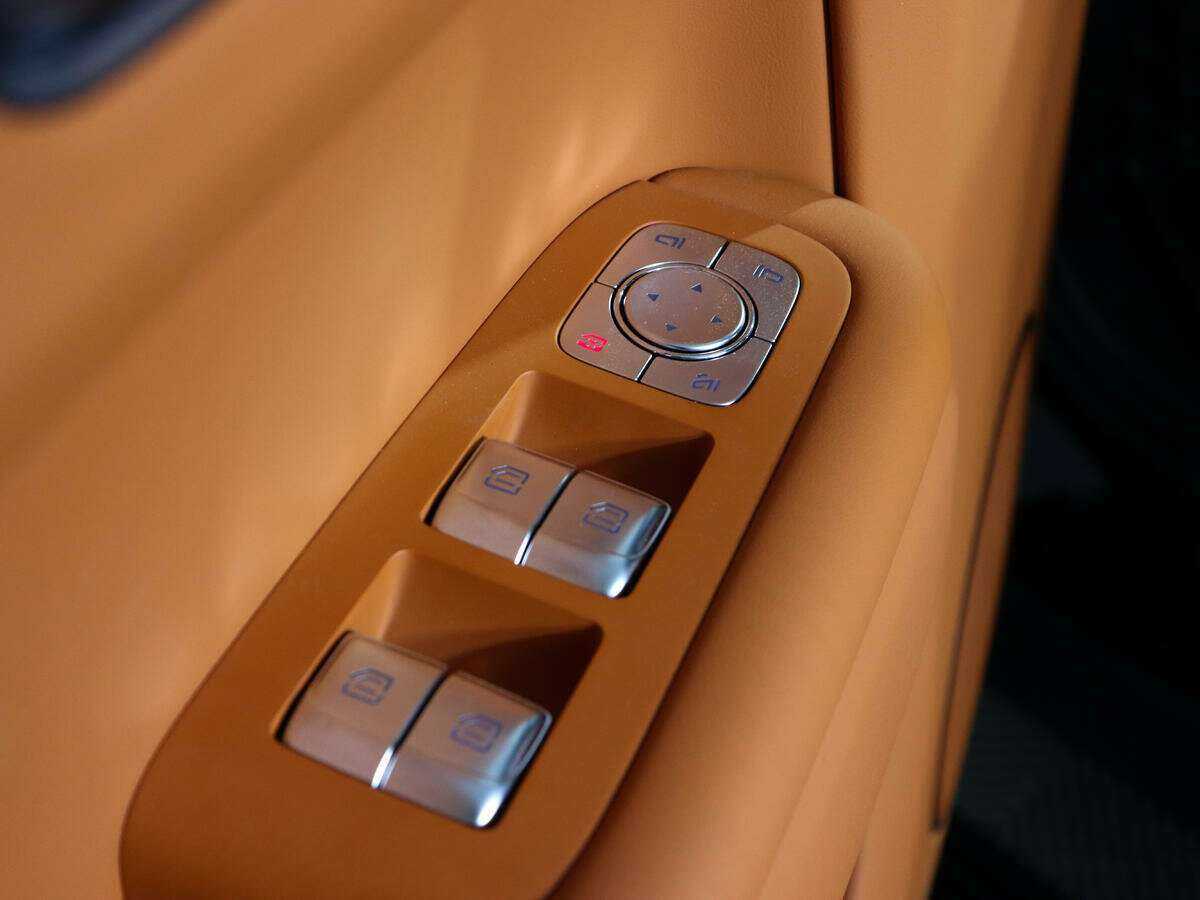 LiXiang L9 с пробегом — 2023 год. Фото: #29