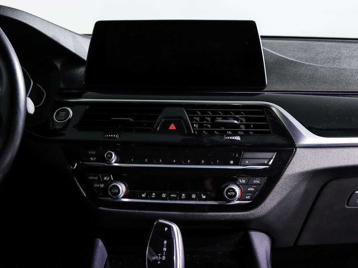 BMW 5 серии с пробегом — 2020 год. Фото: #8