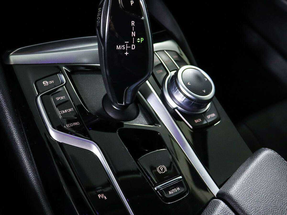 BMW 5 серии с пробегом — 2020 год. Фото: #13