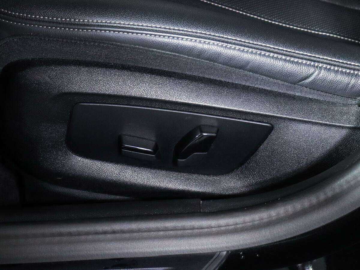 BMW 5 серии с пробегом — 2020 год. Фото: #17