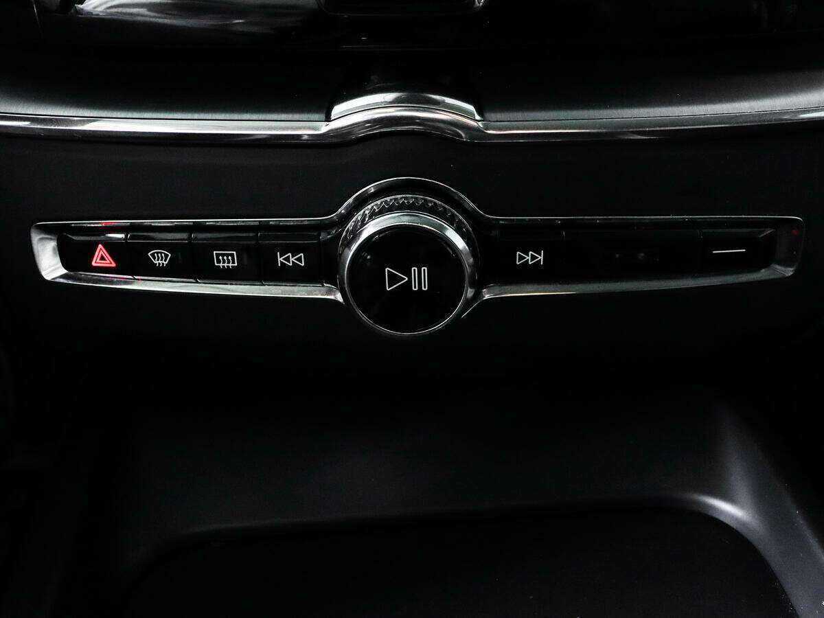 Volvo XC60 с пробегом — 2018 год. Фото: #18