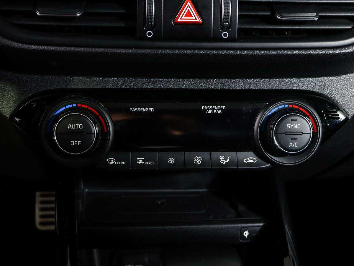 Kia Forte с пробегом — 2022 год. Фото: #20