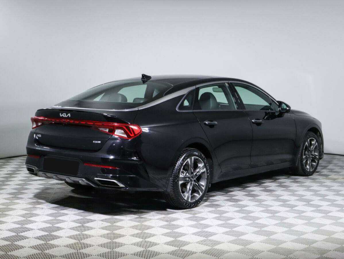 Kia K5 с пробегом — 2023 год. Фото: #4