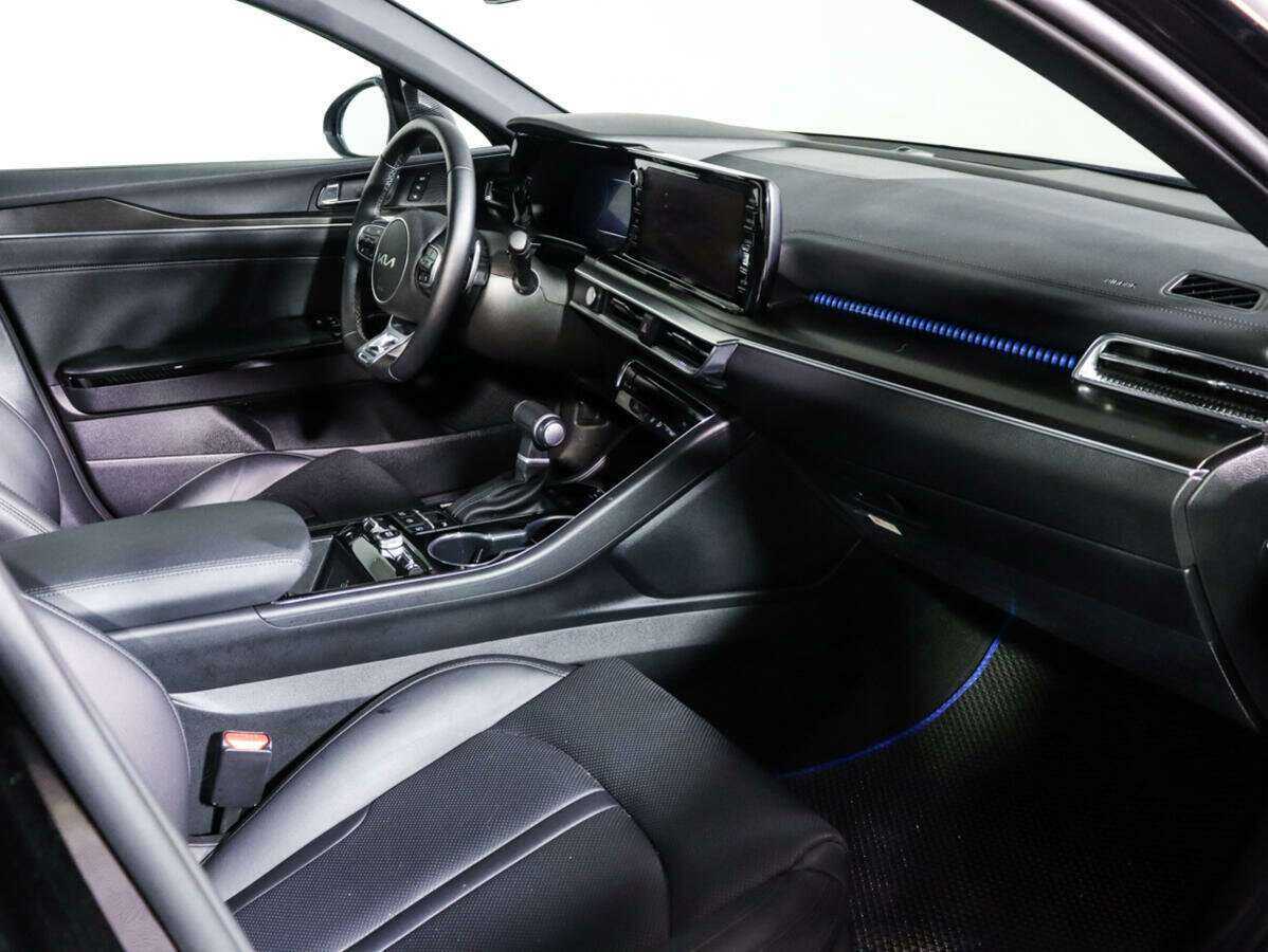 Kia K5 с пробегом — 2023 год. Фото: #8