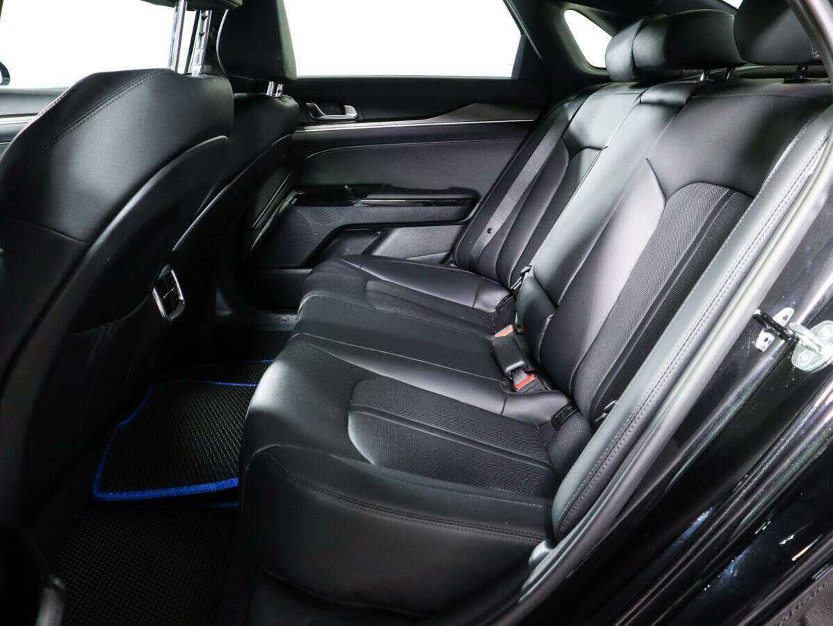 Kia K5 с пробегом — 2023 год. Фото: #9