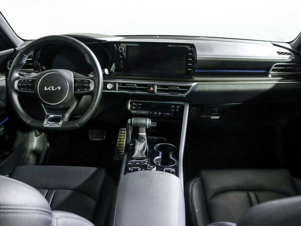 Kia K5 с пробегом — 2023 год. Фото: #11
