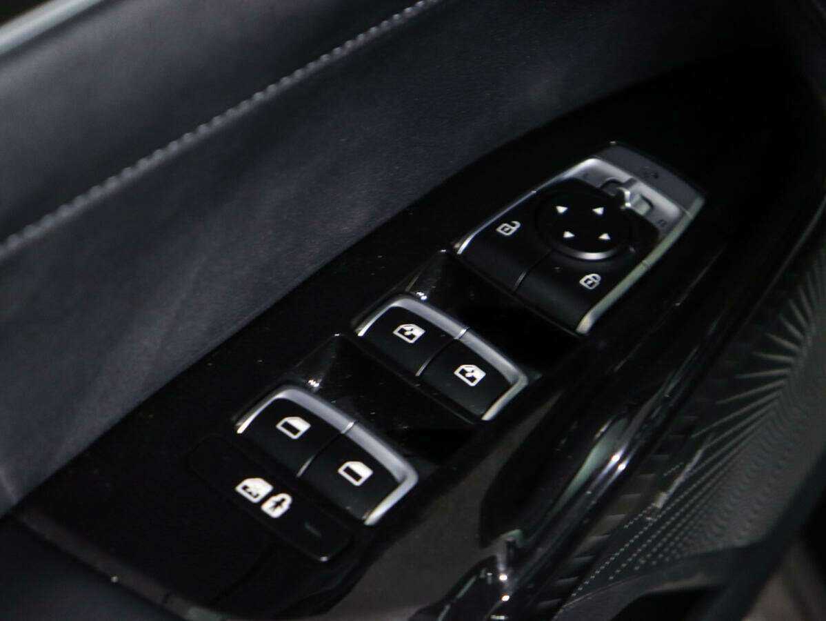 Kia K5 с пробегом — 2023 год. Фото: #18