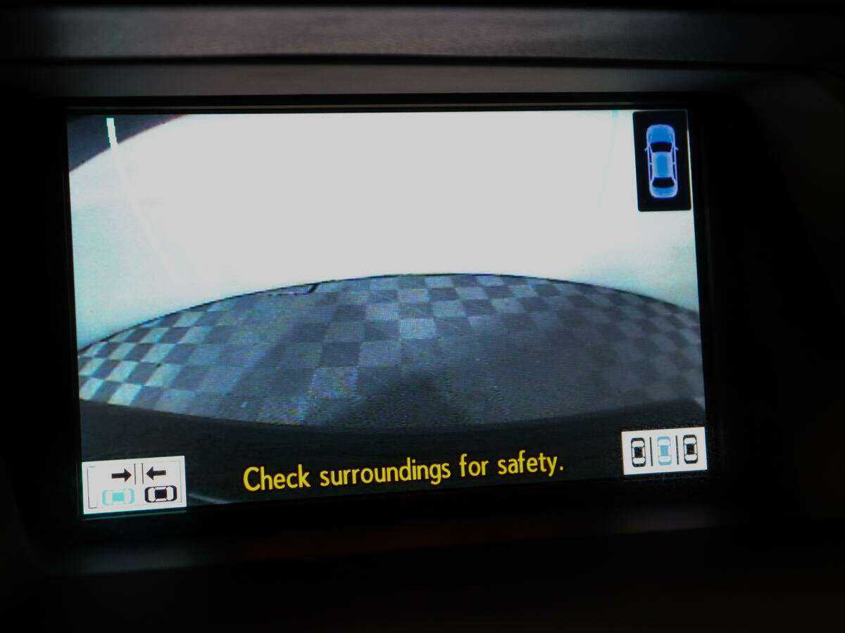 Lexus RX с пробегом — 2011 год. Фото: #10