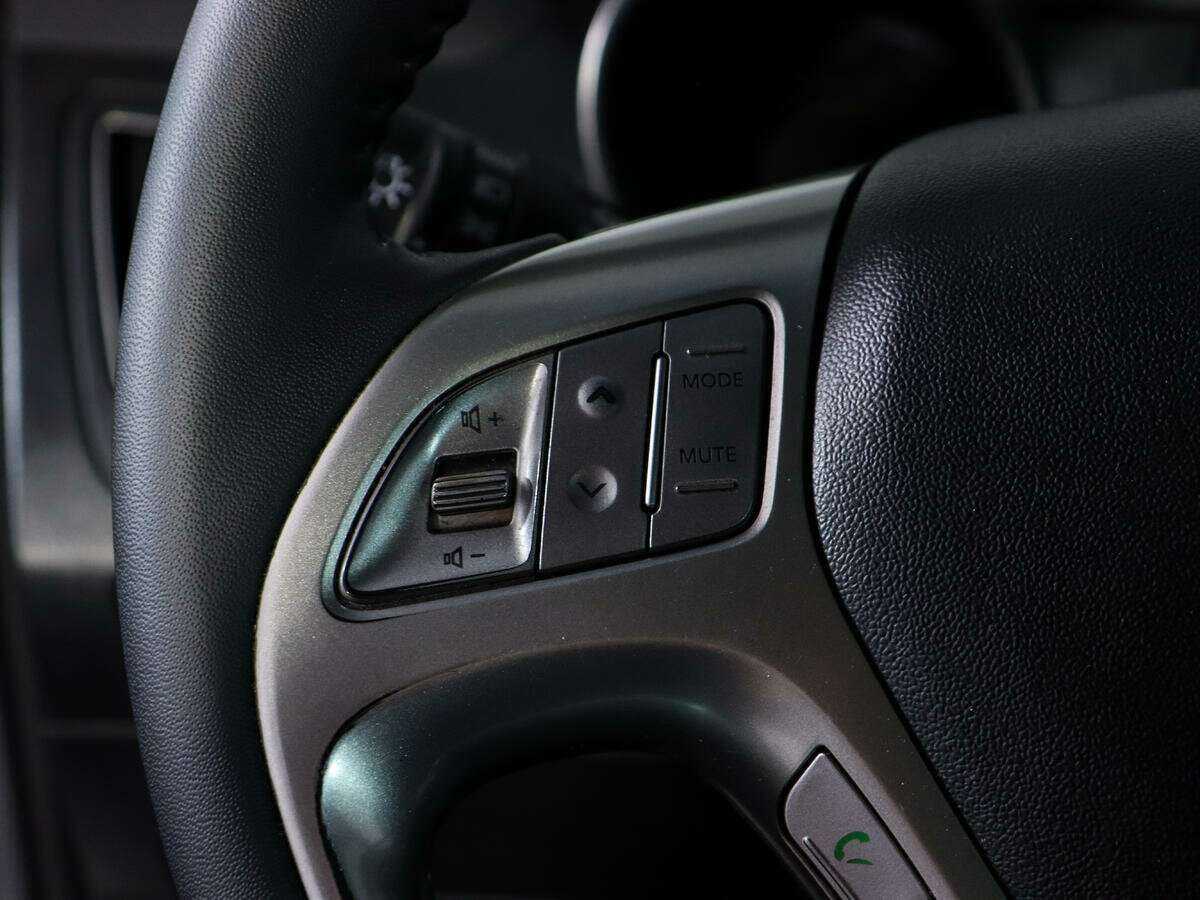 Hyundai ix35 с пробегом — 2011 год. Фото: #20