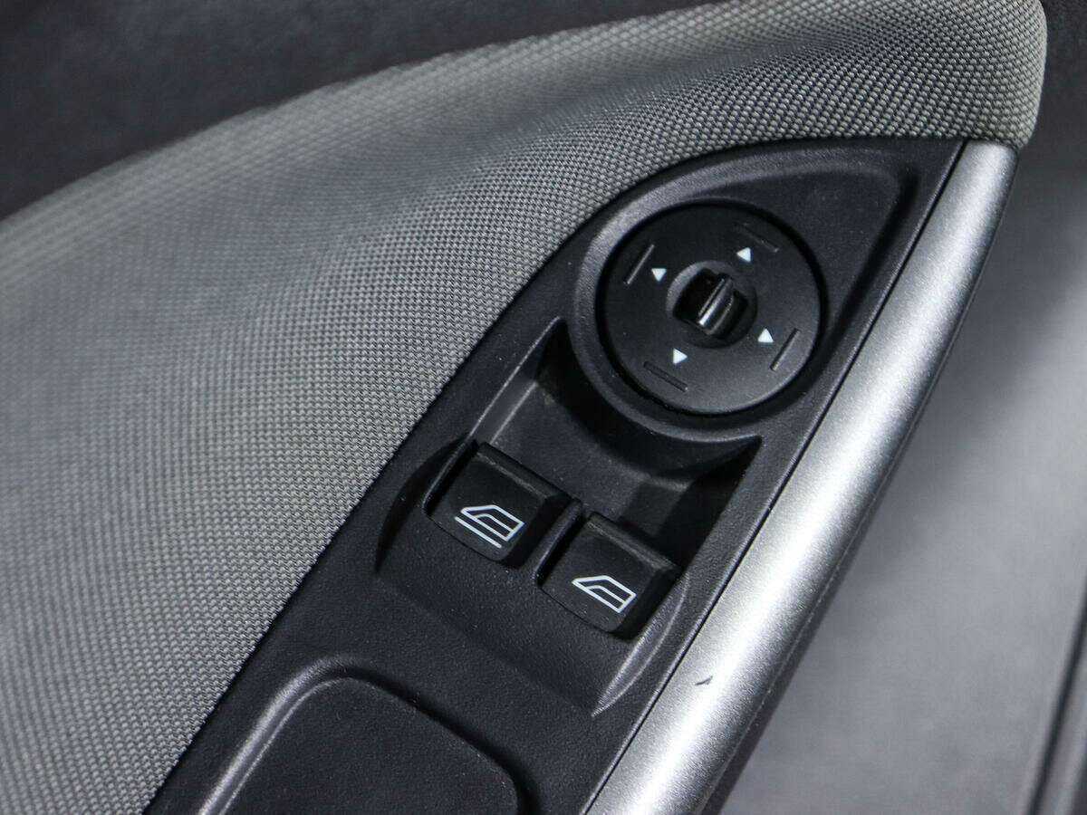 Ford Focus с пробегом — 2012 год. Фото: #15