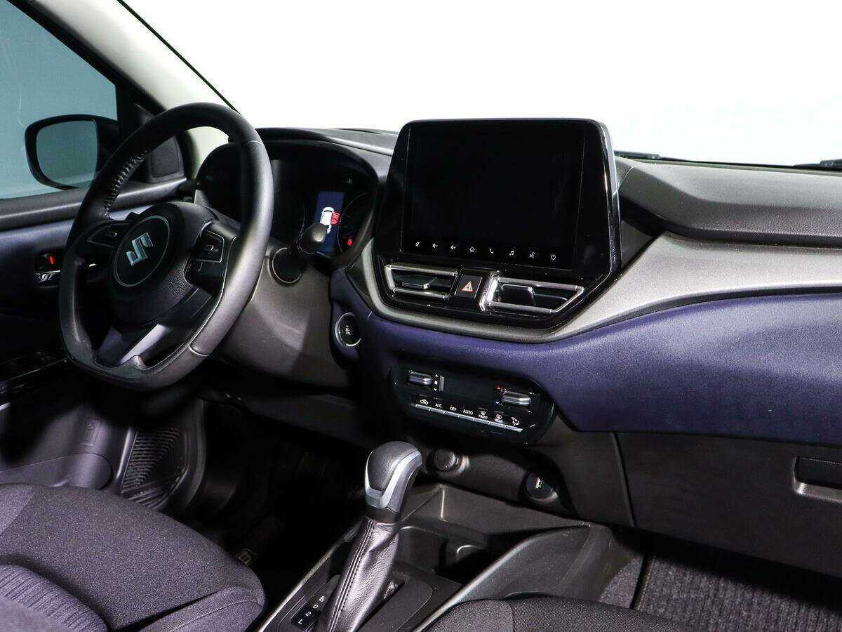 Suzuki Baleno с пробегом — 2023 год. Фото: #8