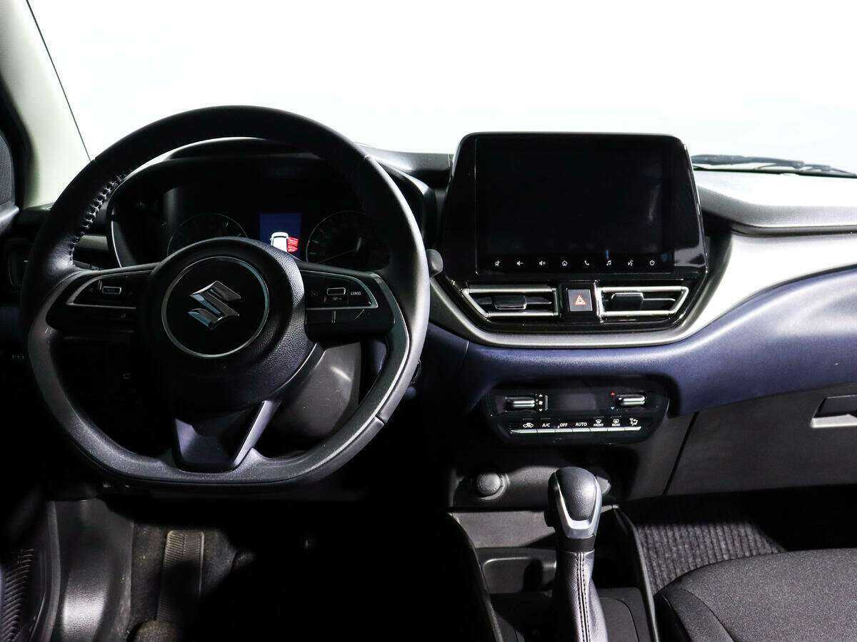 Suzuki Baleno с пробегом — 2023 год. Фото: #11