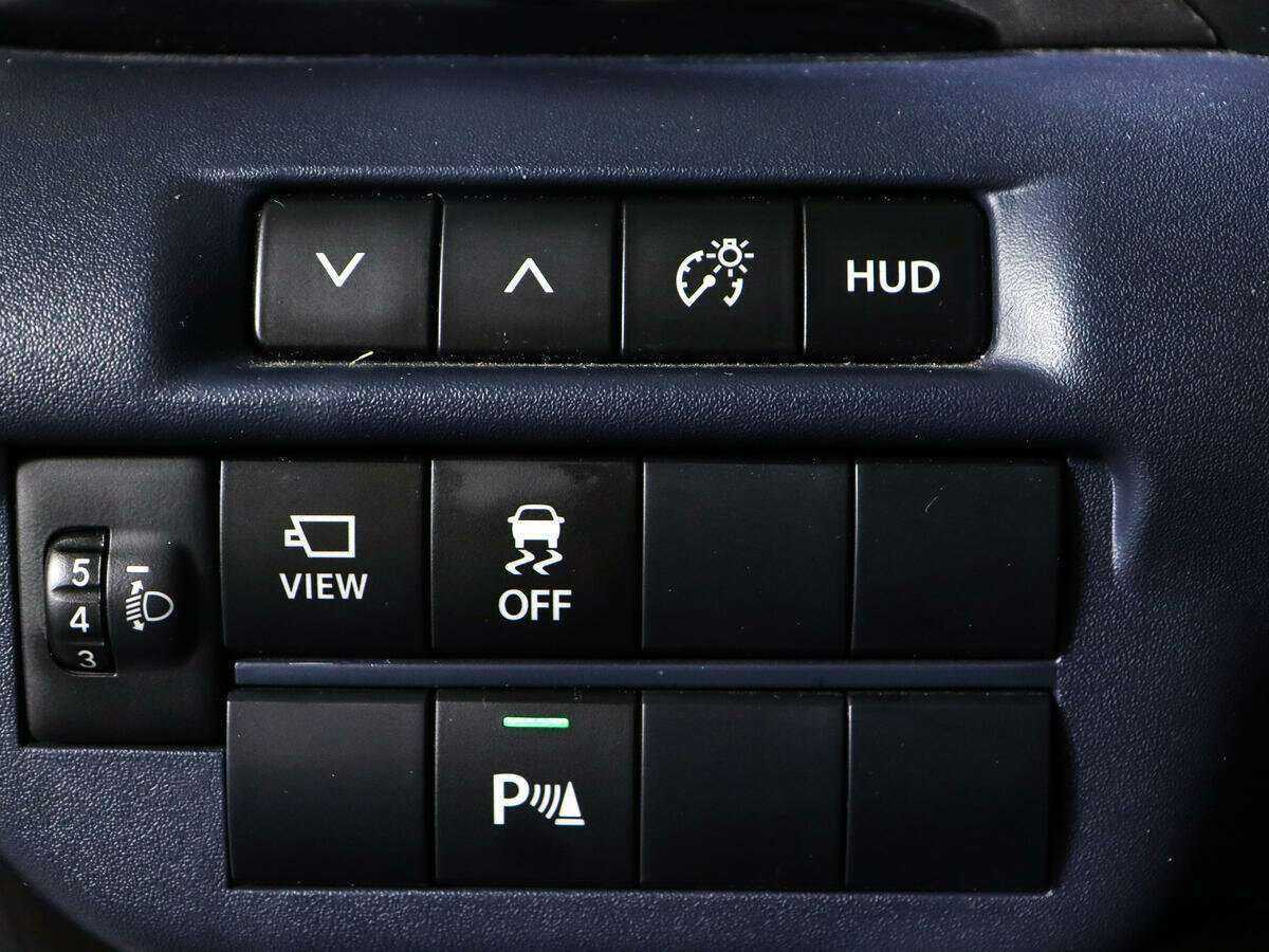 Suzuki Baleno с пробегом — 2023 год. Фото: #19