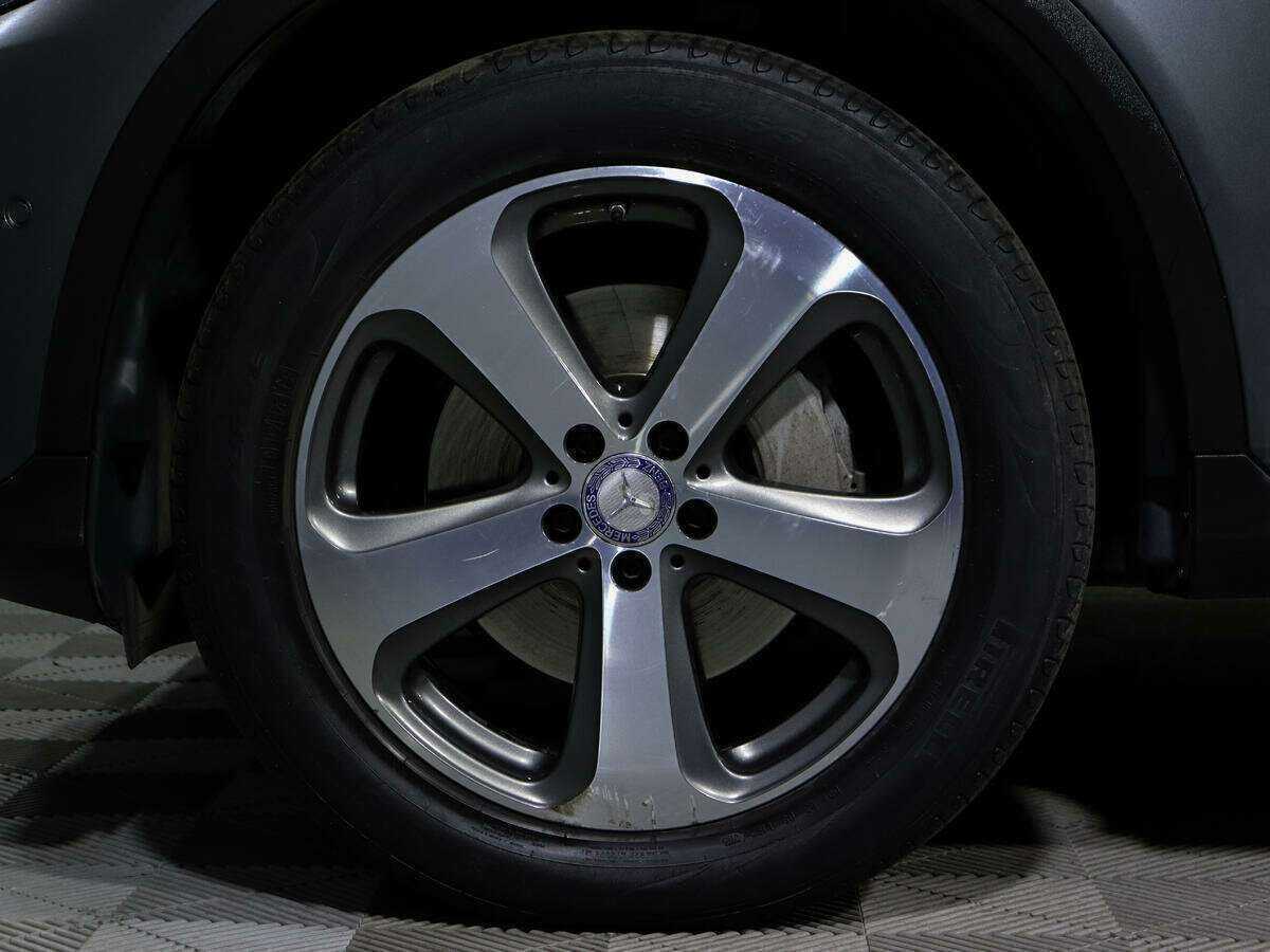 Mercedes-Benz GLC с пробегом — 2016 год. Фото: #12