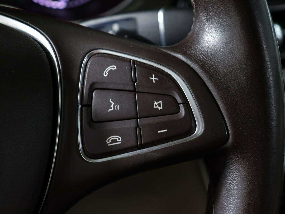 Mercedes-Benz GLC с пробегом — 2016 год. Фото: #23