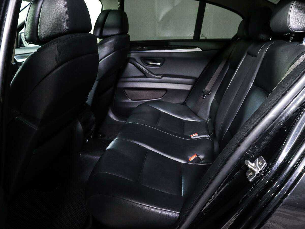 BMW 5 серии с пробегом — 2011 год. Фото: #7