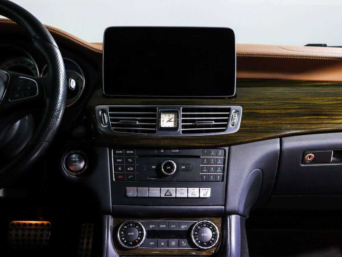 Mercedes-Benz CLS с пробегом — 2014 год. Фото: #10