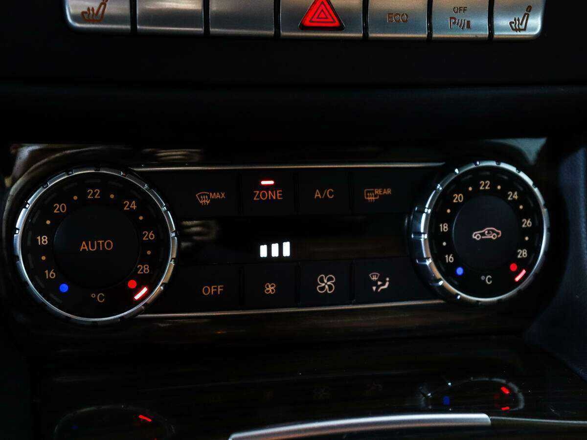 Mercedes-Benz CLS с пробегом — 2014 год. Фото: #18