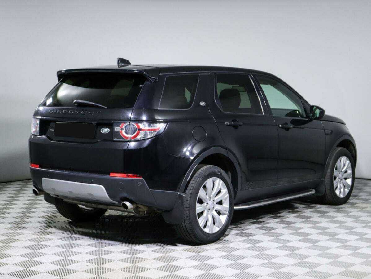 Land Rover Discovery Sport с пробегом — 2018 год. Фото: #4