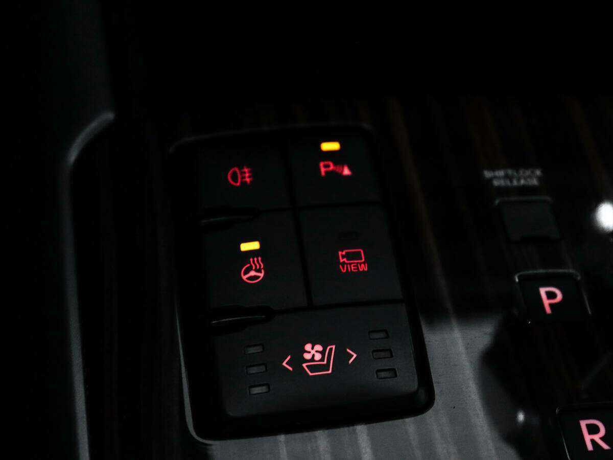 Kia Mohave с пробегом — 2017 год. Фото: #17