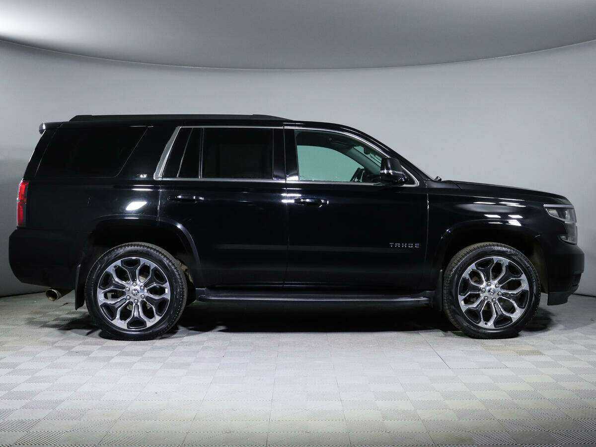 Chevrolet Tahoe с пробегом — 2019 год. Фото: #3