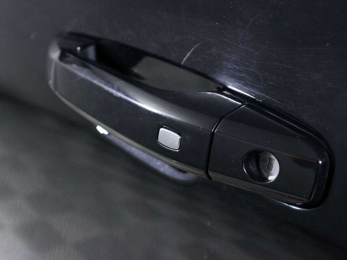 Chevrolet Tahoe с пробегом — 2019 год. Фото: #19